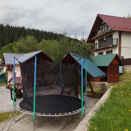 Holiday Home Melodiya Karpat Γιαρέμτσε Εξωτερικό φωτογραφία